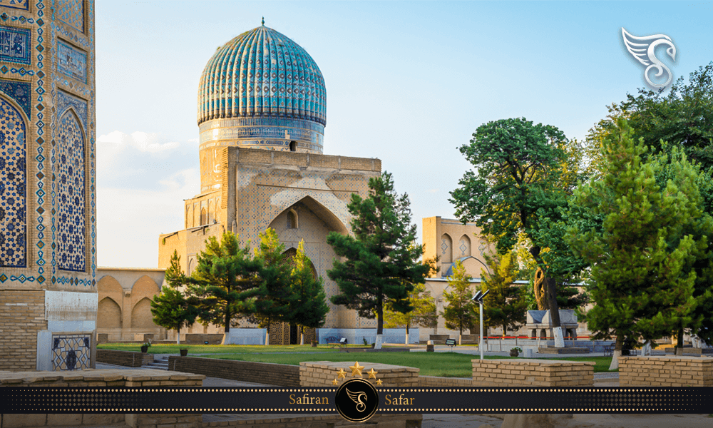 معماری مسجد بی بی خانوم در ازبکستان