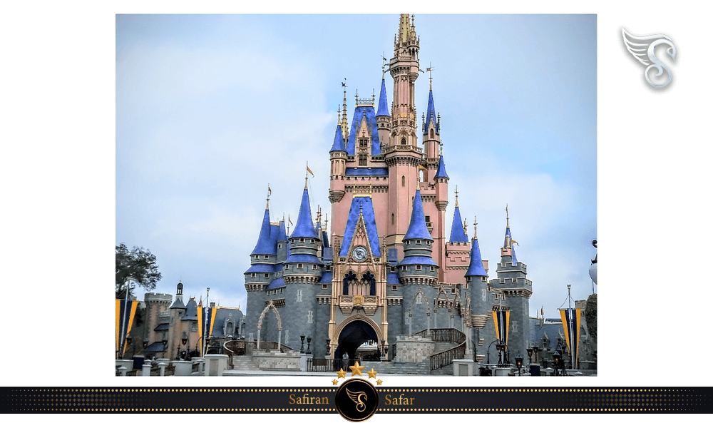 قلعه سیندرلا در magic kingdom