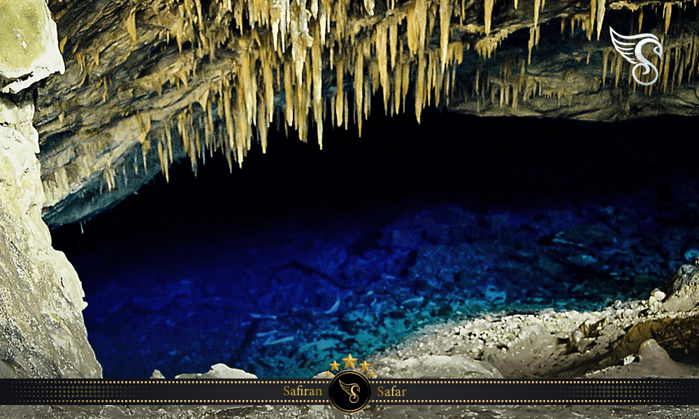 غار ماتو گروسو در برزیل از بزرگترین غارهای آبی جهان