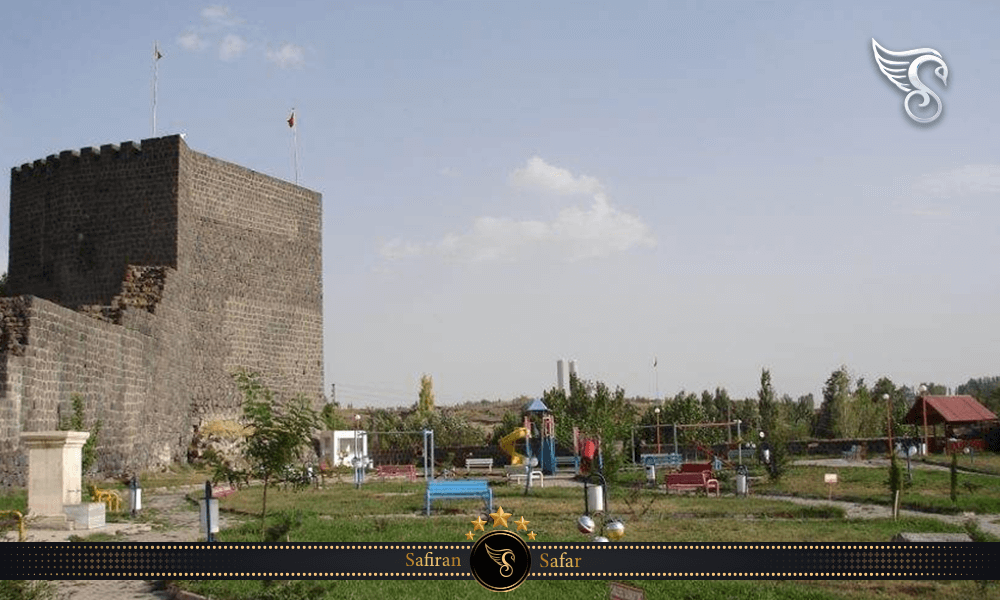 اهمیت بازدید از قلعه ملازگرد