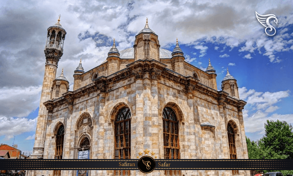 معماری مسجد عزیزیه