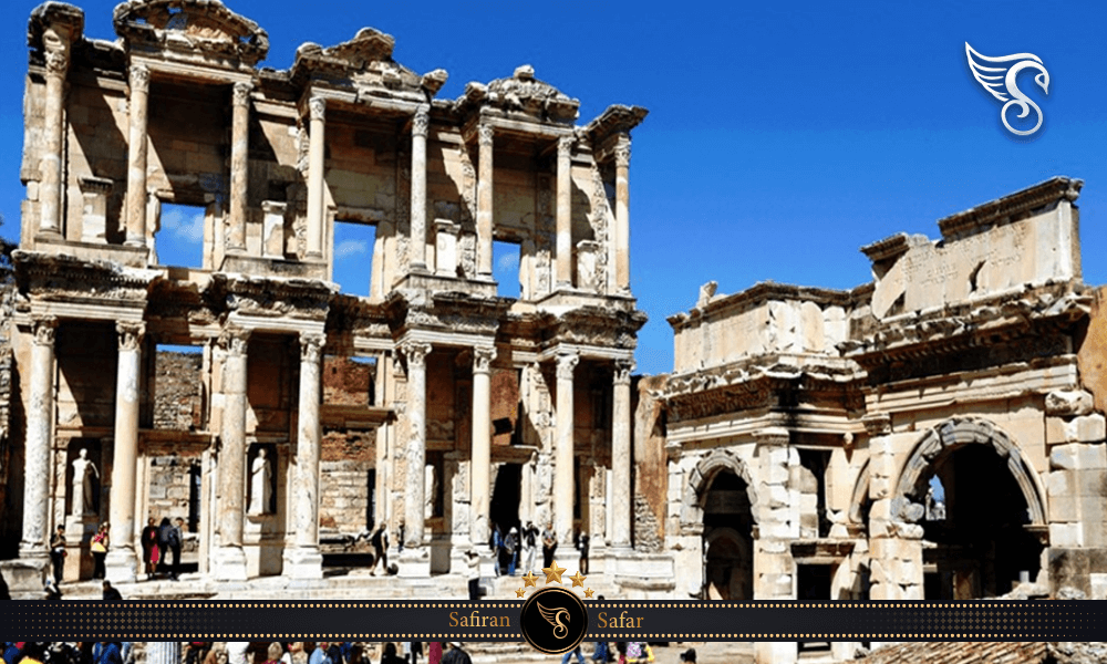 معماری کتابخانه سلسوس ترکیه