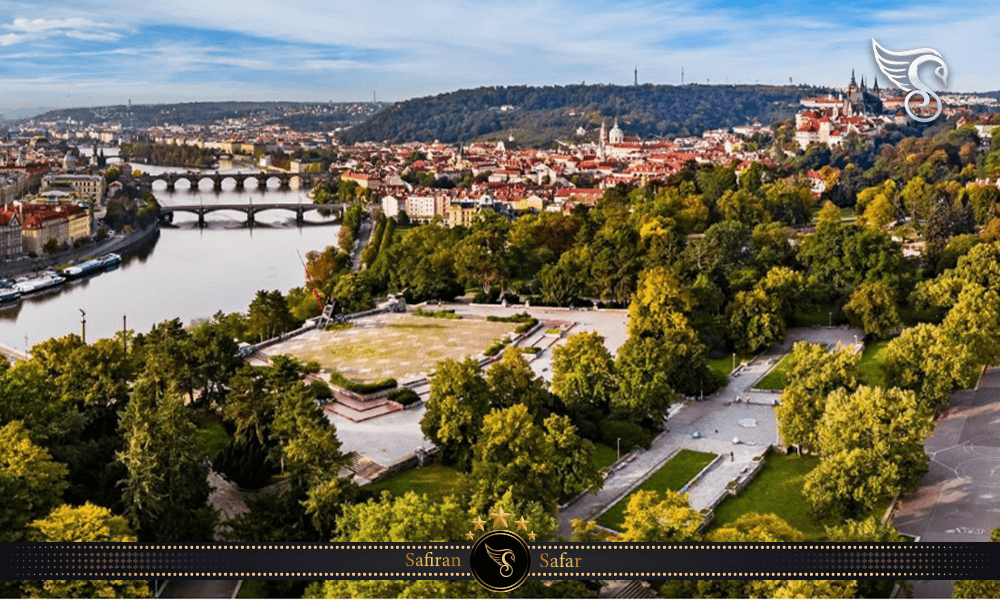 درباره پارک لتنا در چک