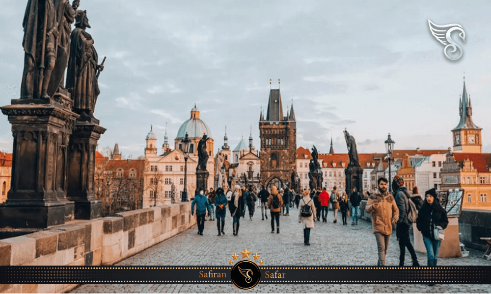 جاذبه های دیدنی پل چارلز چک