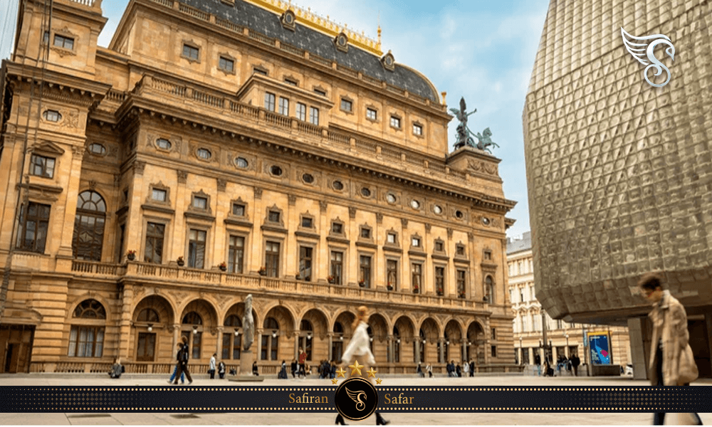 تورهای راهنمای بازدید از تئاتر ملی پراگ