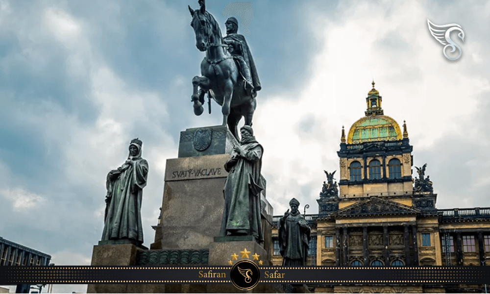 مجسمه سوارکاری بزرگ از سنت واتسلاو