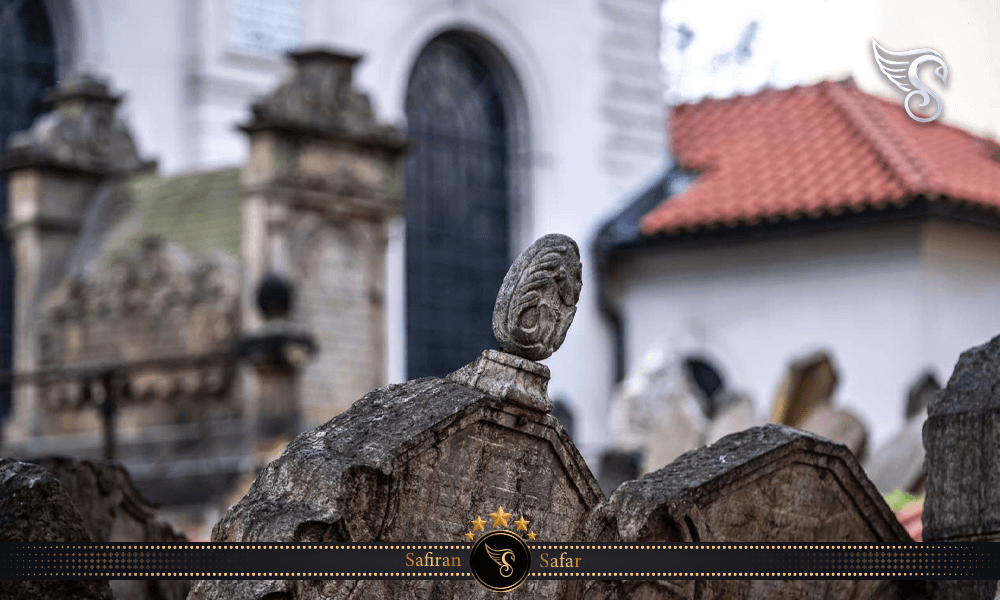 اهمیت بازدید از قبرستان قدیمی یهودیان در پراگ