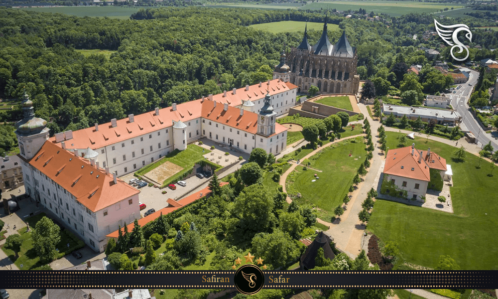 بازدید از گالری ناحیه بوهم مرکزی چک