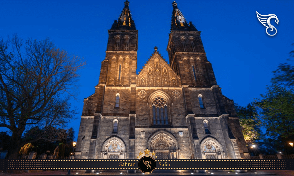 جاذبه‌ های قلعه ویشهراد در چک