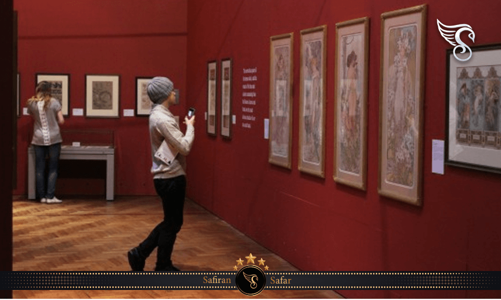 پوسترهای اصلی موچا