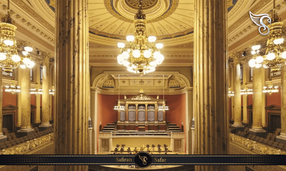 جاذبه های دیدنی ساختمان رودولفینیوم