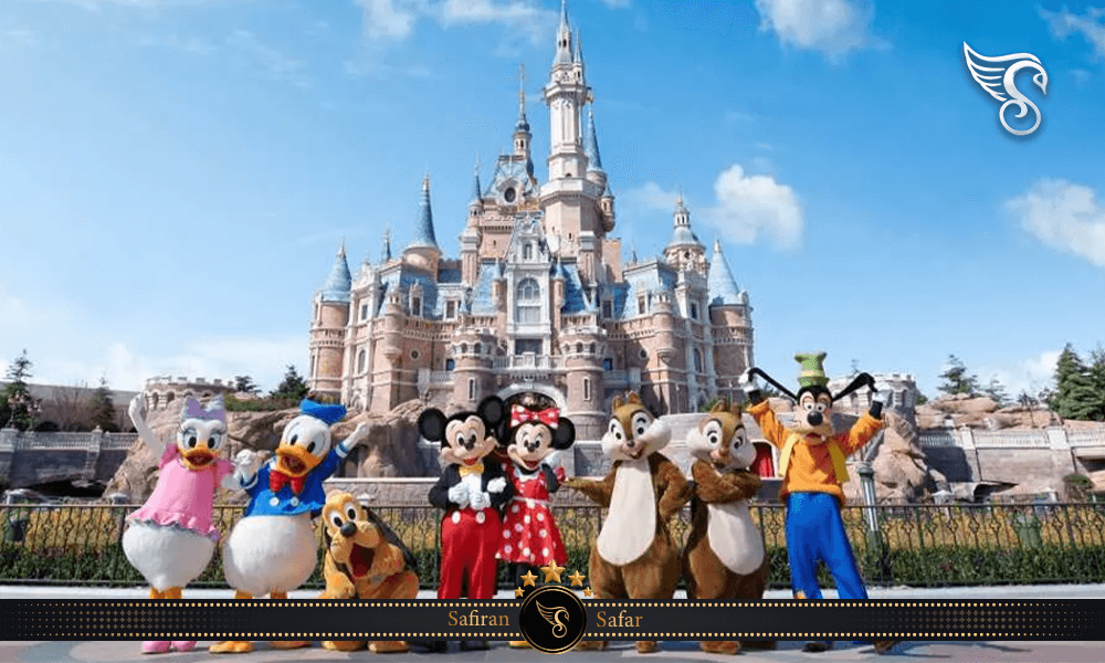 نمایش ‌ها و سرگرمی‌ های زنده دیزنی لند شانگهای چین